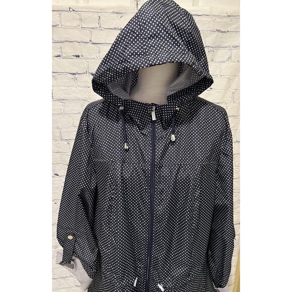 Susan Graver Navy Polka Dot Hooded Packable Rain Jacket with full zip front 1X - Picture 3 of 10